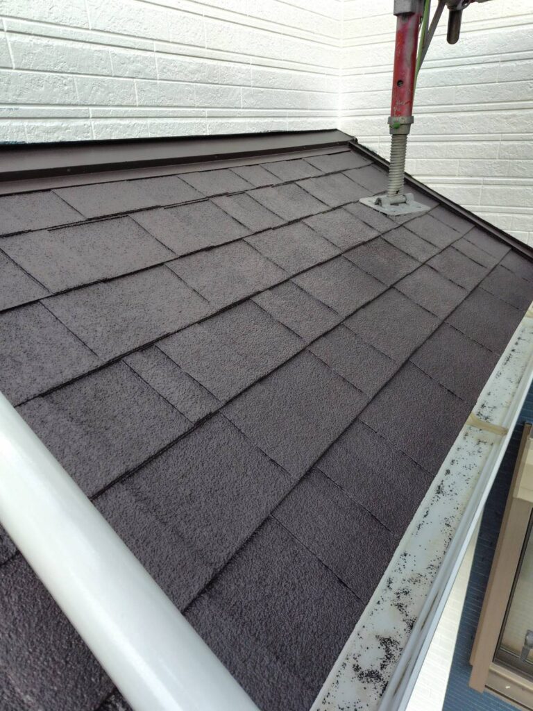 下屋根　塗装完了