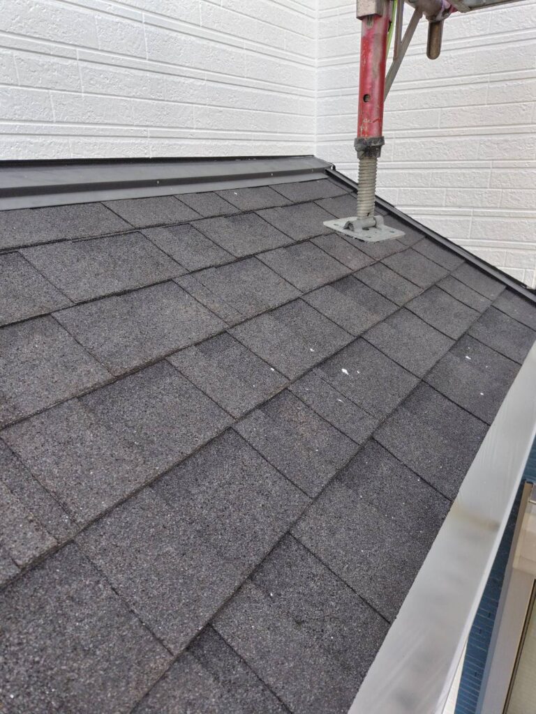 下屋根塗装　施工前