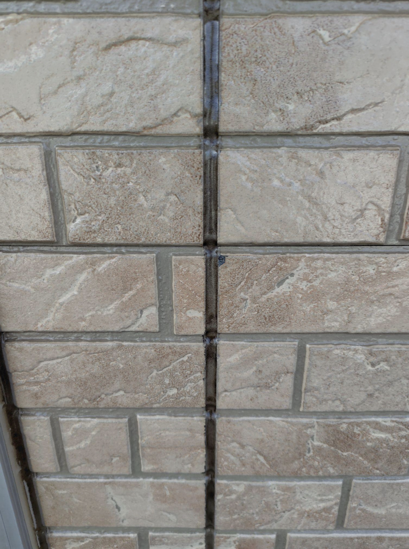 印西市O様邸のシーリング施工前