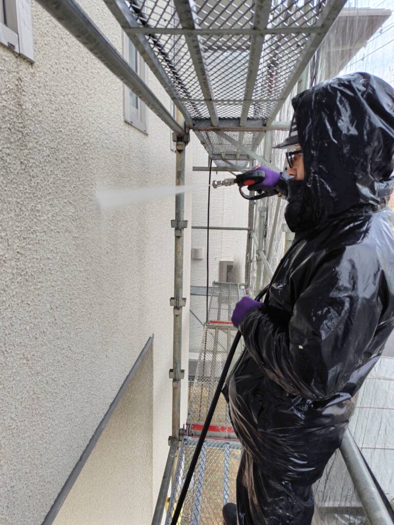 高圧洗浄の工程