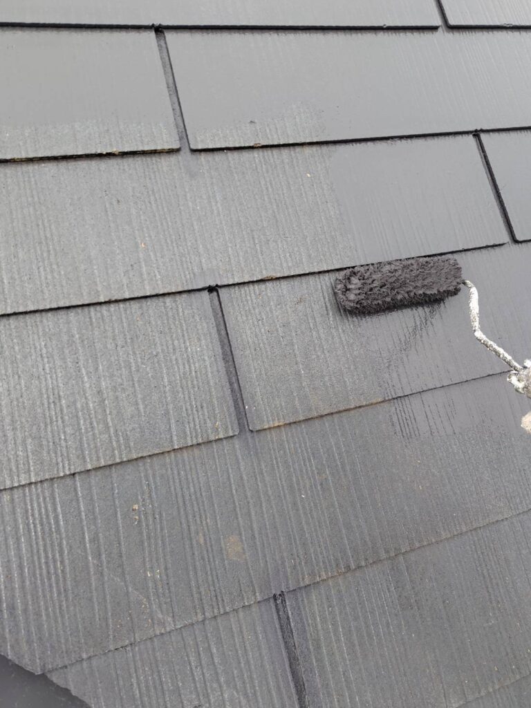 屋根中塗り工程