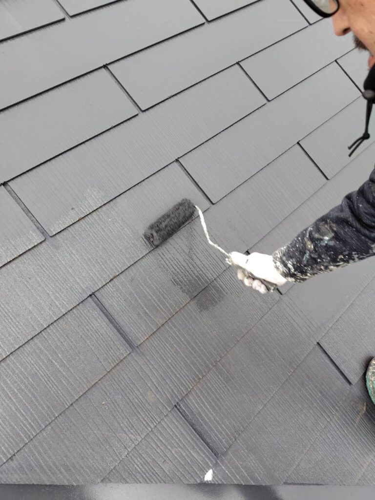 屋根中塗り工程