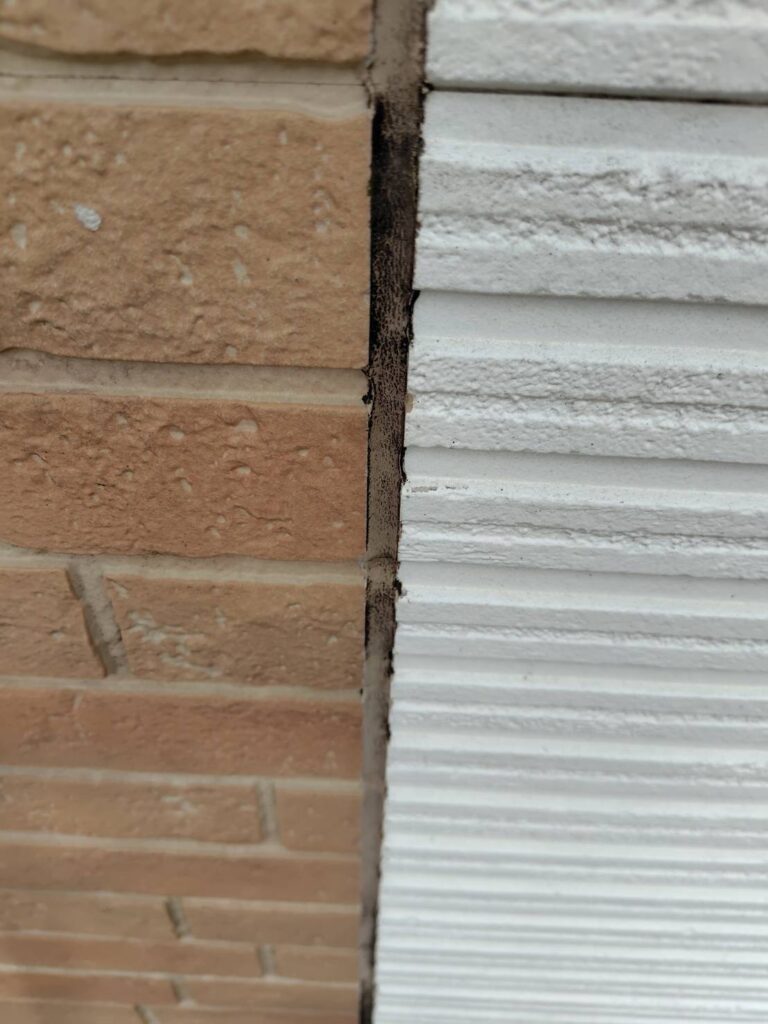 劣化した既存シーリング