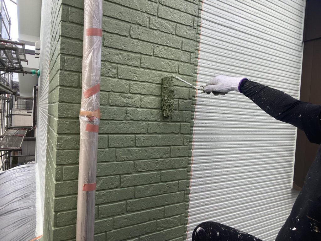 上塗り仕上げ（2回目の色付け・完成）