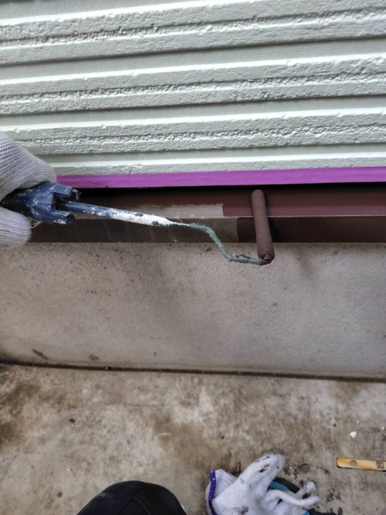 水切り中塗りの様子