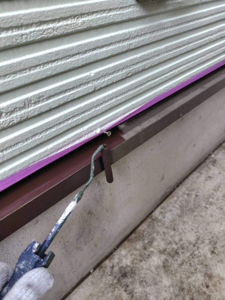 水切り中塗りの様子