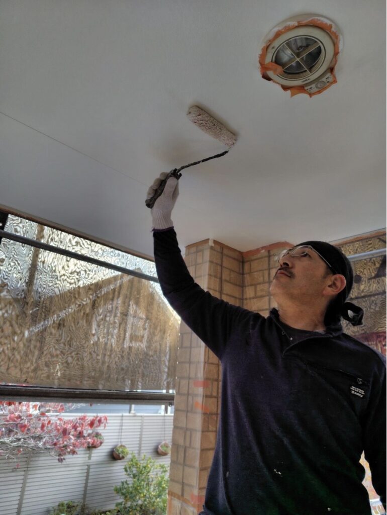 信頼できる職人が作業している 写真